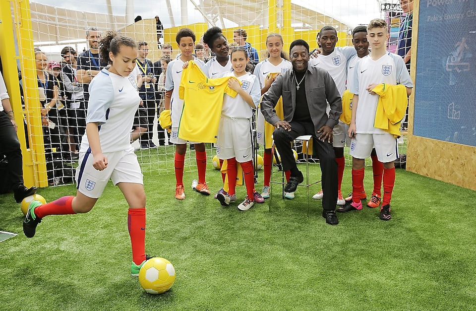 Football legend Pelé interacts with guests during day two of Make the Future London 2016 