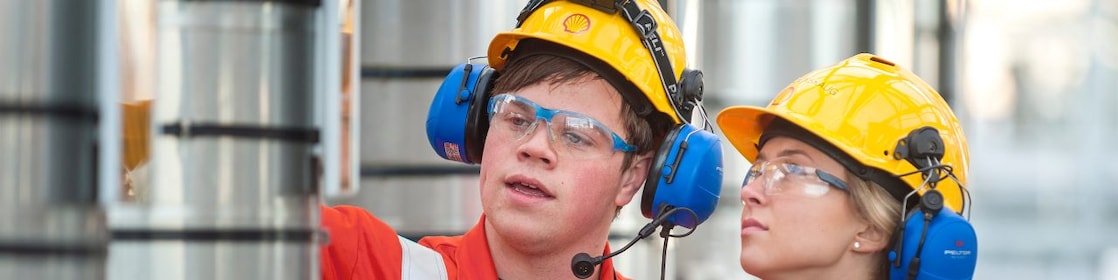 Shell-ansatte i lunsjpausen