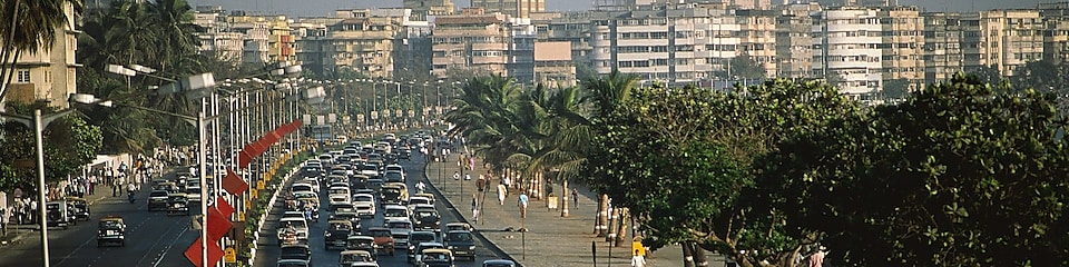 Trafikkork på Marine Drive i Bombay, India