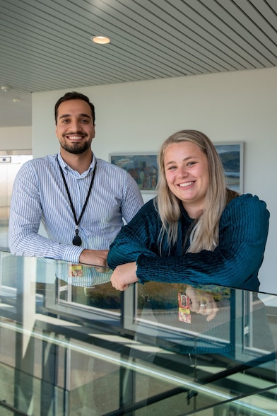 Hasan Hankol og Kamilla Berg Larsen valgte sommerjobb i Norske Shell.