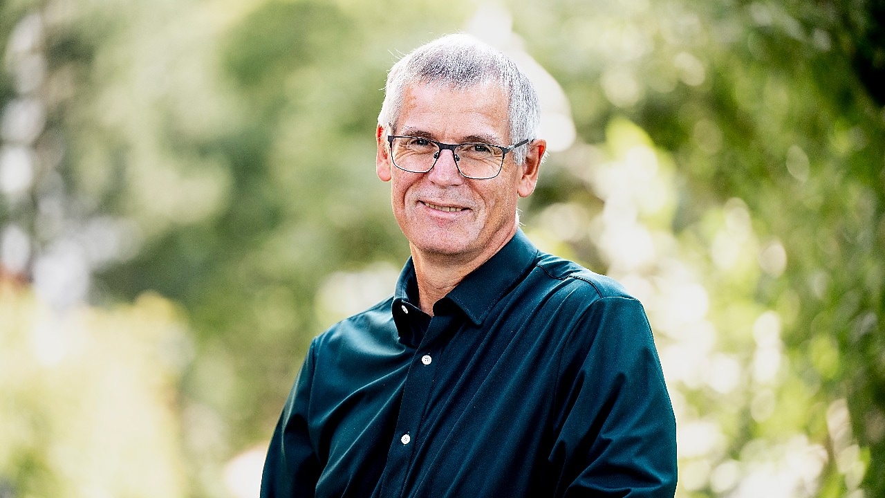 Trond synes det må være rom for å ha det gøy på jobb. – Det er viktig å le og bli kjent med hverandre. Da presterer vi bedre.